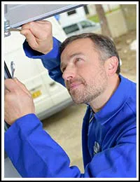 Garage Door 24 Hours Newton Upper Falls, MA 617-996-0765 - gr-emg-01